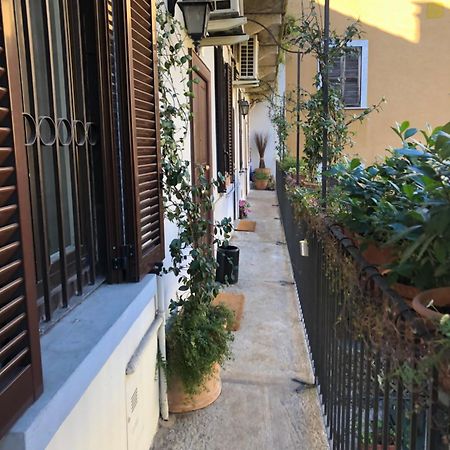 Lovely Apartment In The Heart Of Milano Exteriör bild