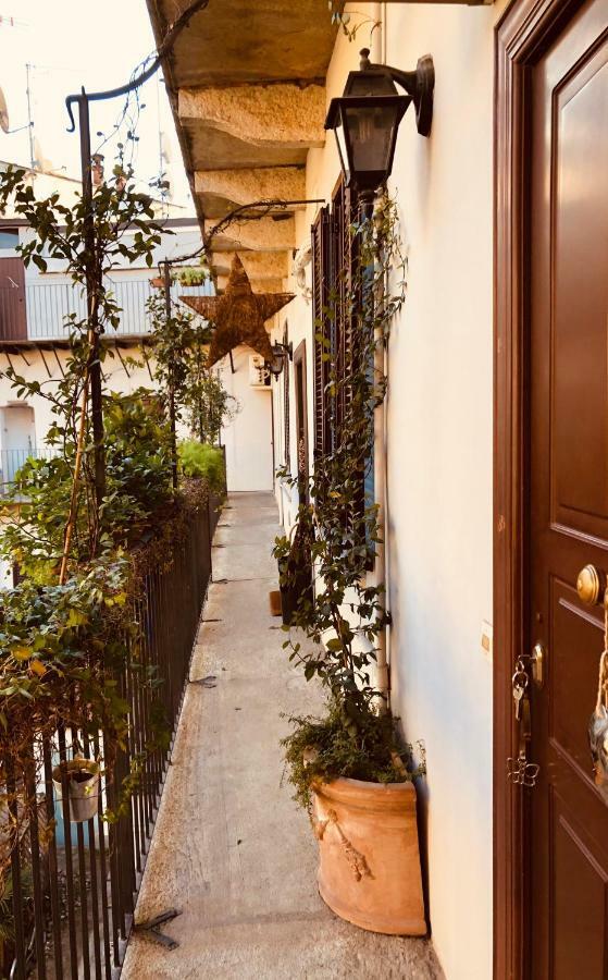 Lovely Apartment In The Heart Of Milano Exteriör bild